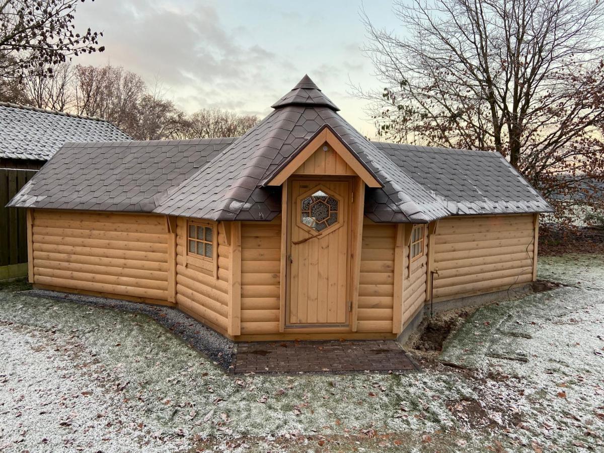 Bed and Breakfast Huize Ouwervelden Wouwsche Plantage Exterior foto