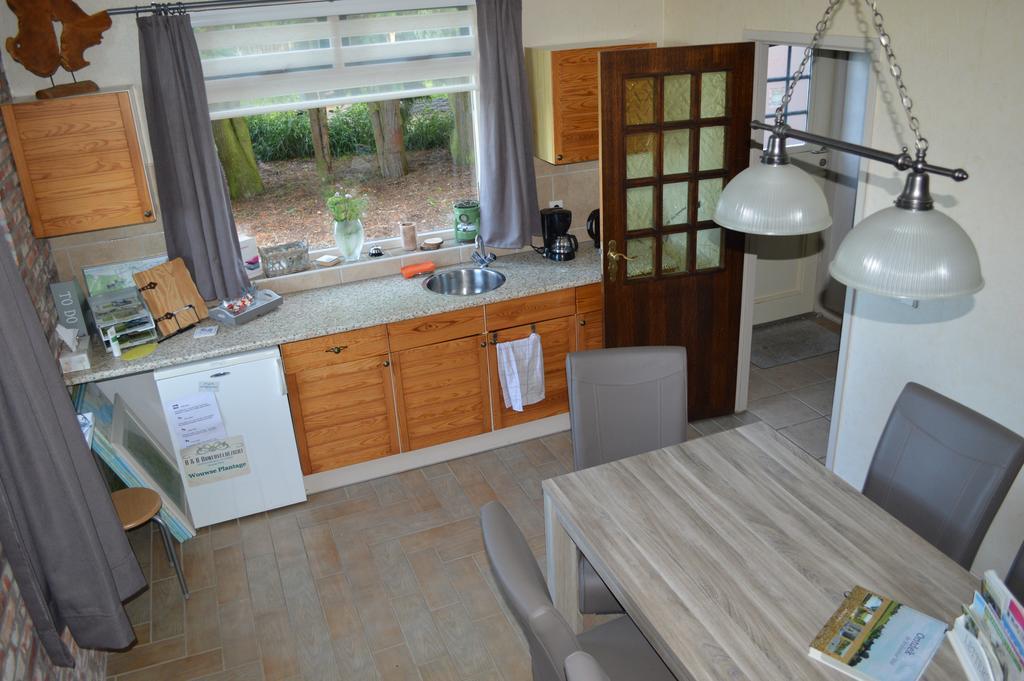 Bed and Breakfast Huize Ouwervelden Wouwsche Plantage Exterior foto